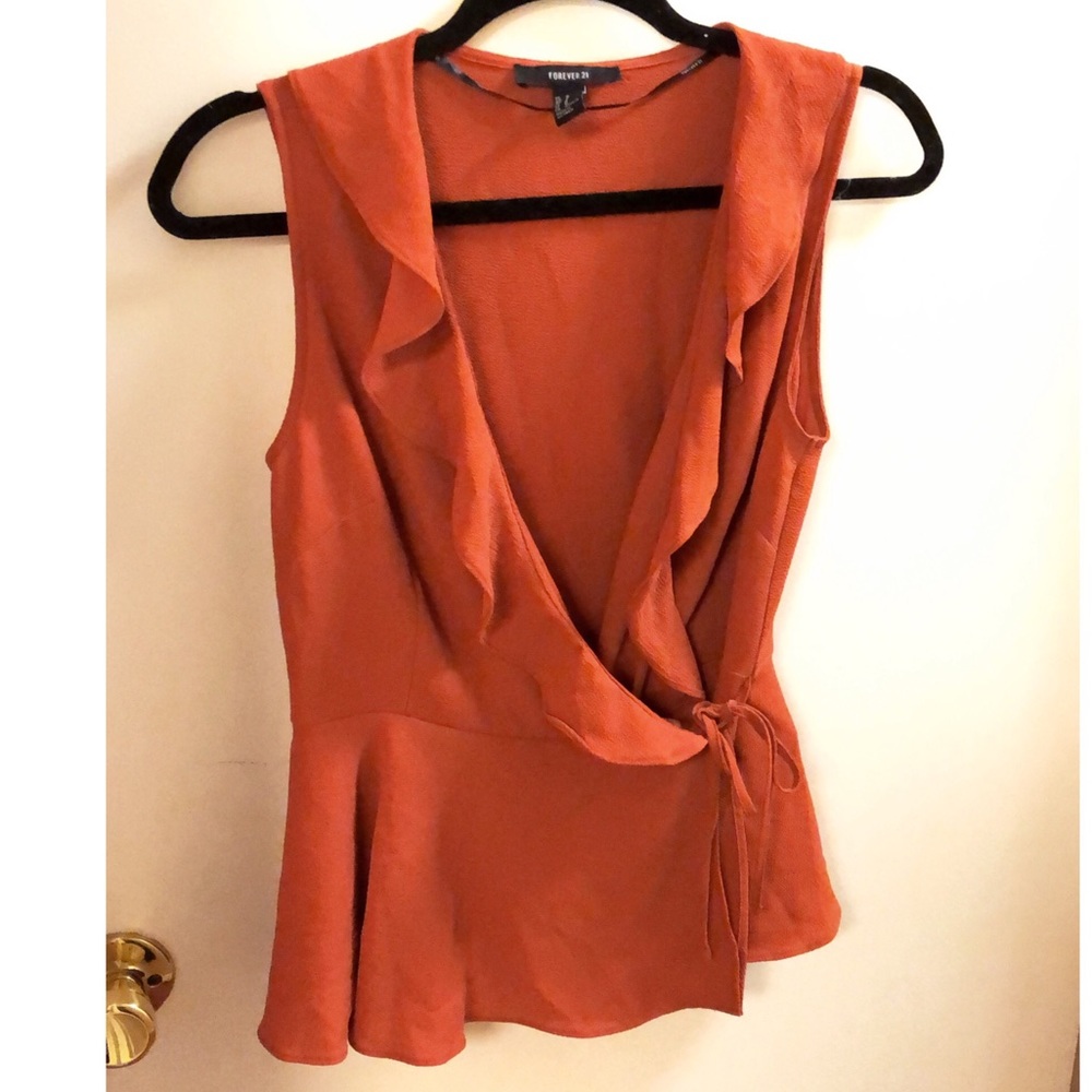 🥰 Wrap tie blouse Forever 21